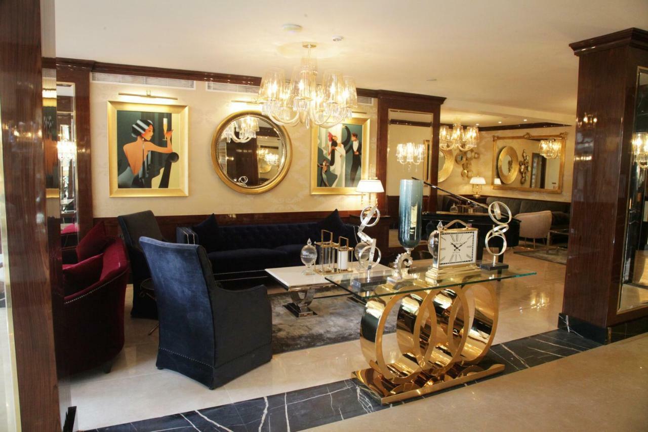 Grand Concerto Hotel ベイルート エクステリア 写真